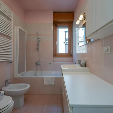 I-host - Certosa 92 公寓 米兰